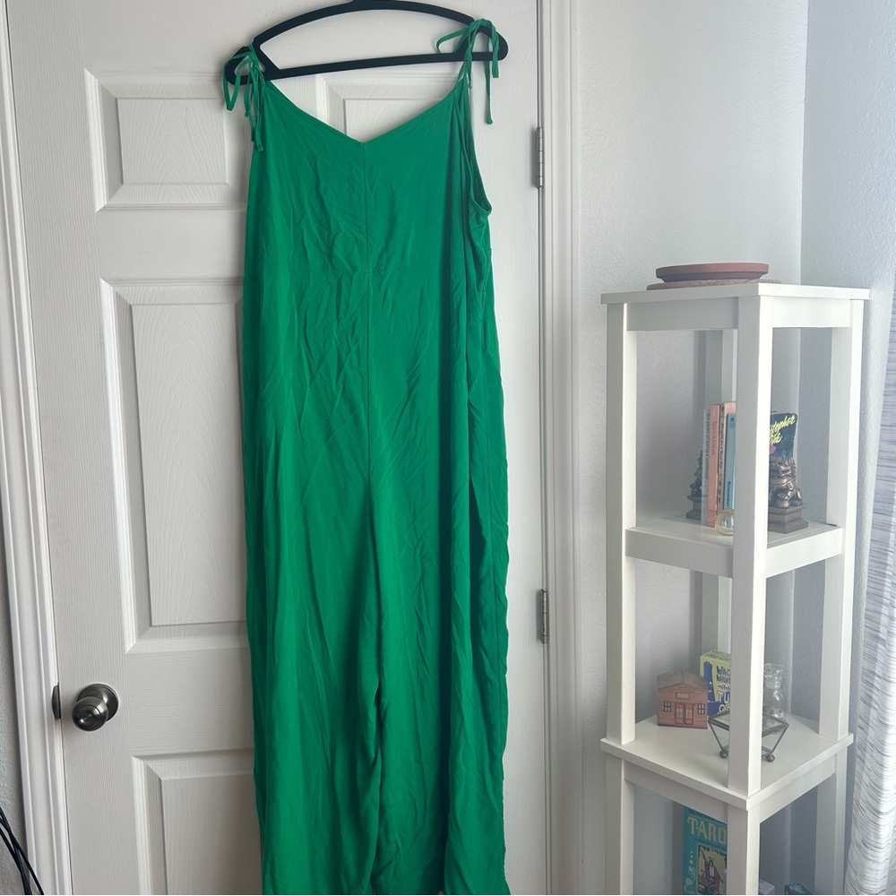 Old navy Sleeveless Wide-Leg Jumpsuit green size 3x - Picture 2 of 5